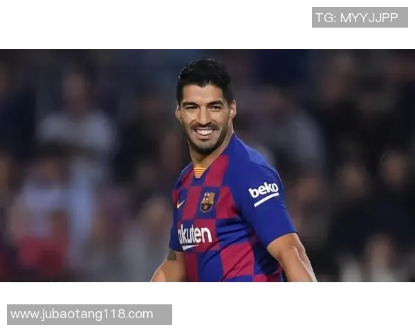 马赛克艺术重现足球球星风采细腻画作展现球场英雄独特魅力